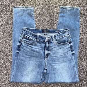 Judy Blue Boyfriend Fit Denim Jeans High Rise Loose Leg Light Blue Size 7/28